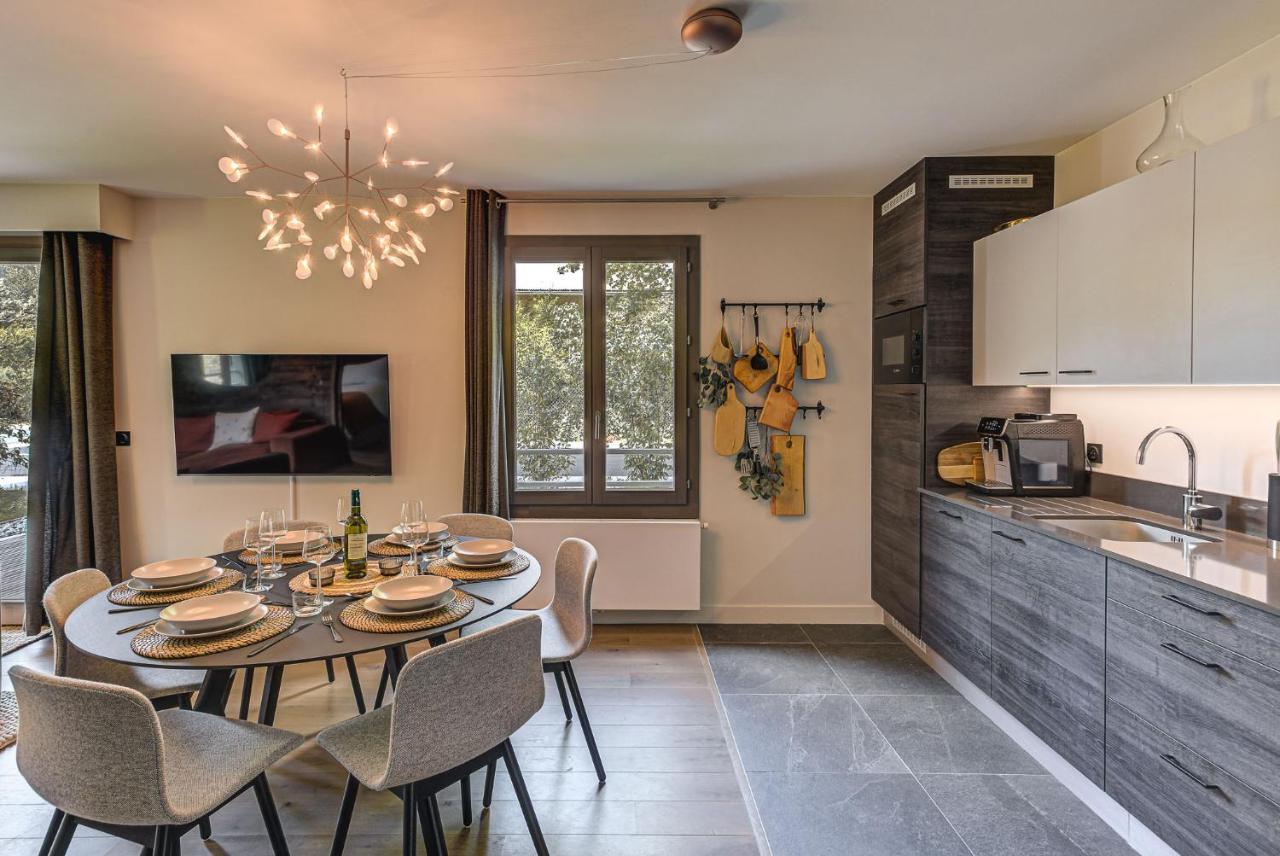 White Pearl A05 Modern Apartment Chamonix Alpes Travel Sleeps 4 To 6 Bagian luar foto