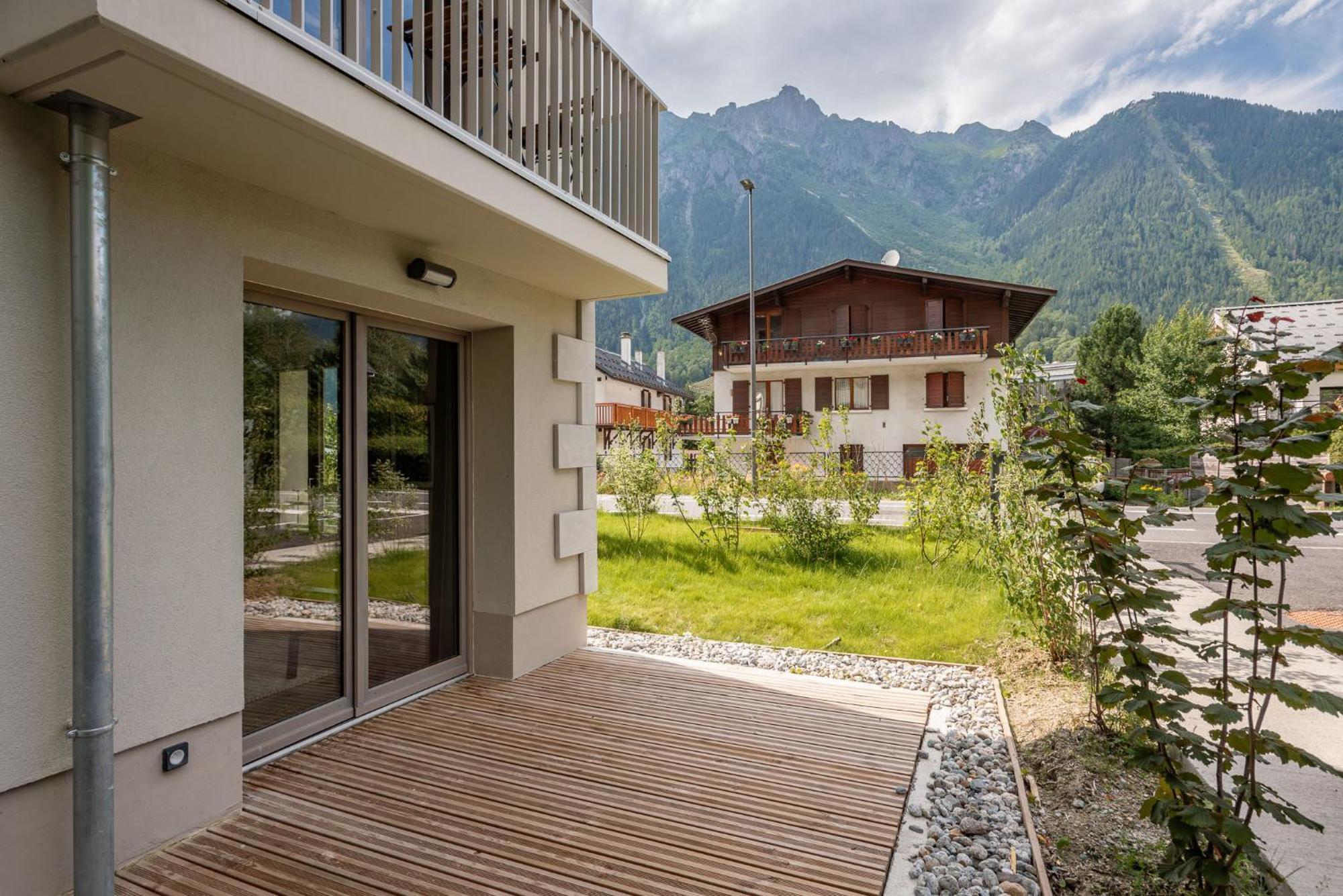 White Pearl A05 Modern Apartment Chamonix Alpes Travel Sleeps 4 To 6 Bagian luar foto